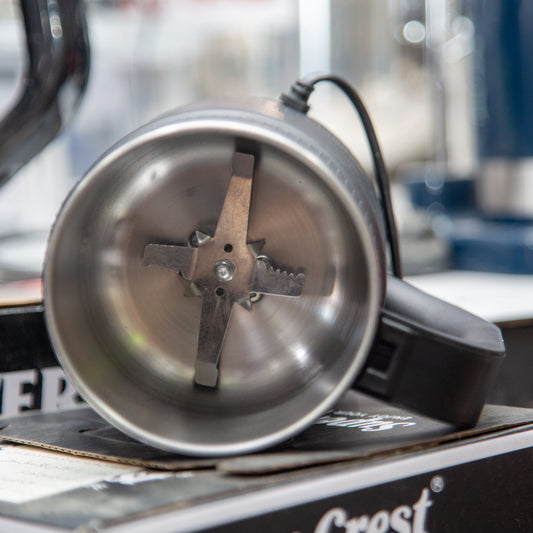 Broyeur électrique à 8 lames