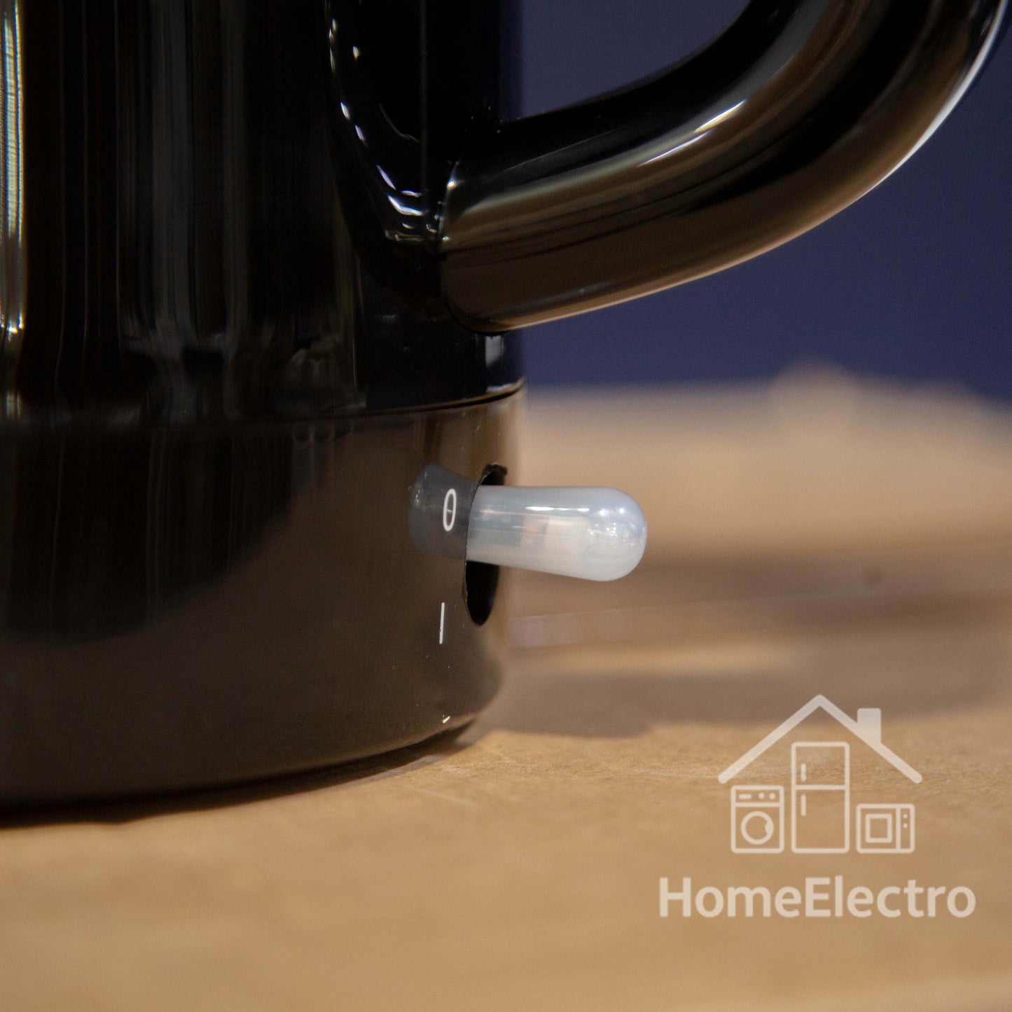 HISENSE ELECTRIC KETTLE